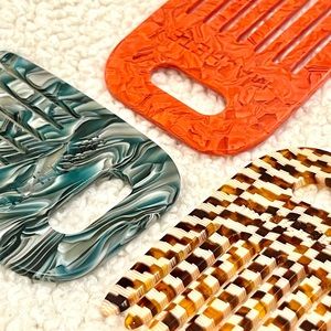 Machete Italian Acetate Wide tooth handicraft comb